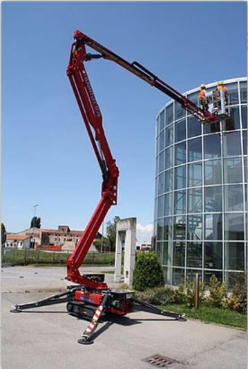 werk met hoogtewerker 17m 24/04 & 26/04, Zakelijke goederen, Ophalen