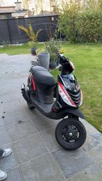 Zip H2O b klasse 50cc, Fietsen en Brommers, Scooters | Piaggio, Ophalen, Zo goed als nieuw, Zip