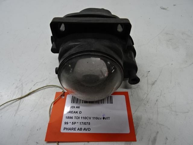 MISTLAMP RECHTS VOOR Audi A6 (C5) (01-1997/01-2005), Gebruikt, Mevr. I. Hauben, Audi, Rue de l'Espoir 34 34
4030  GRIVEGNÉE, BE