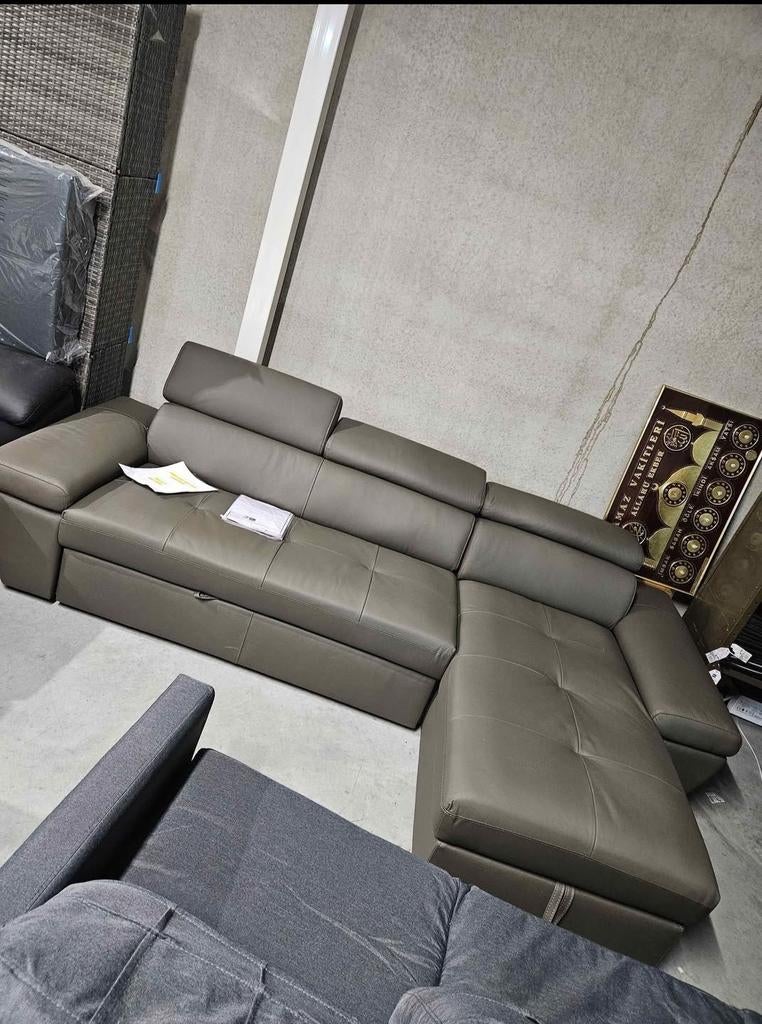 ️ Canapé-lit en cuir de luxe (gris clair) - nouveau 100 %, Maison & Meubles, Canapés | Coins salons complets, Cuir, Enlèvement ou Envoi