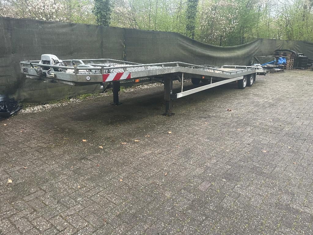 Be oplegger voor vervoer personen autos., Enlèvement, Utilisé