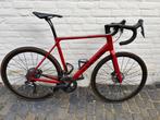 Canyon Endurace CF SL Disc 8.0 Aero Di 2, 28 inch, Carbon, Heren, Zo goed als nieuw