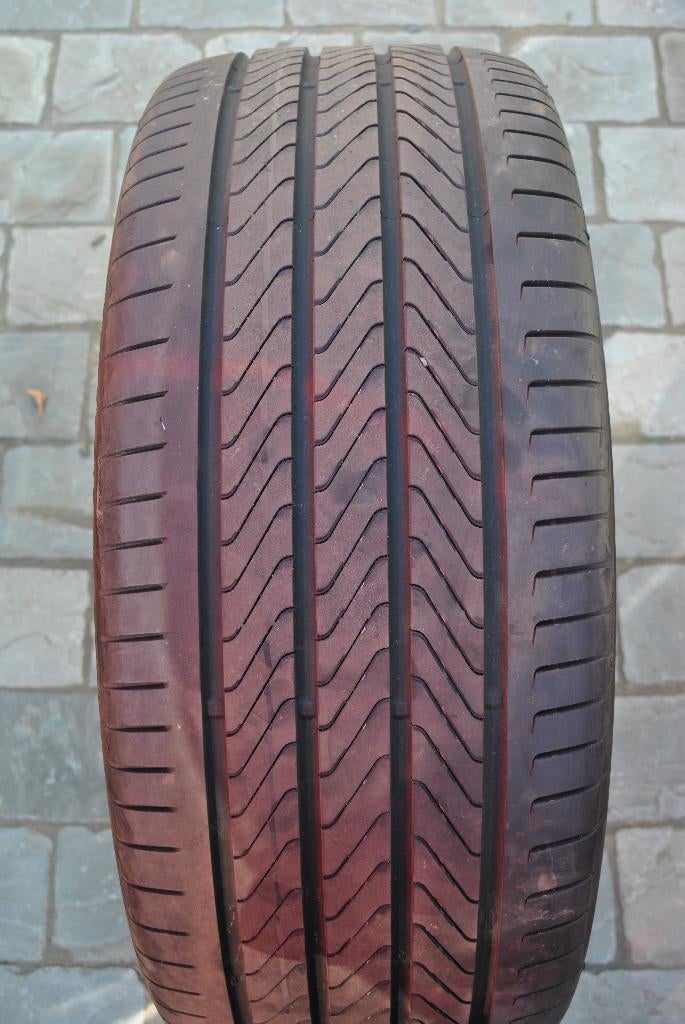 4 banden 285/45/21 V continental, Auto-onderdelen, Banden en Velgen, Ophalen, 285 mm, 21 inch, Band(en)