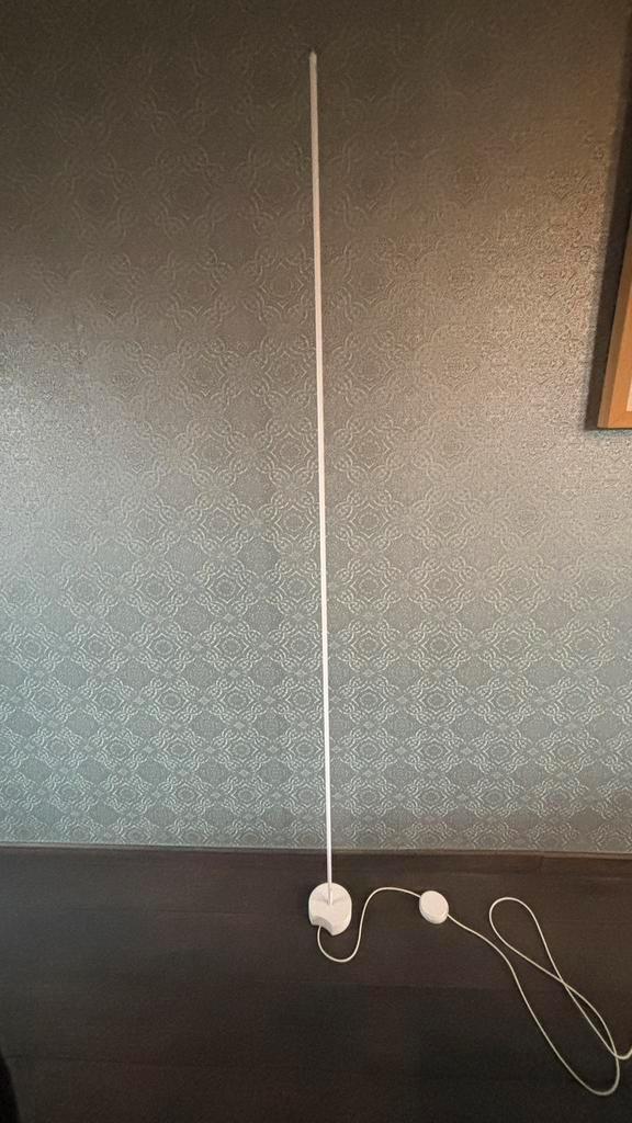 Wever & Ducre Finlin Vloerlamp - mat wit, Maison & Meubles, Lampes | Lampadaires, Neuf, Enlèvement