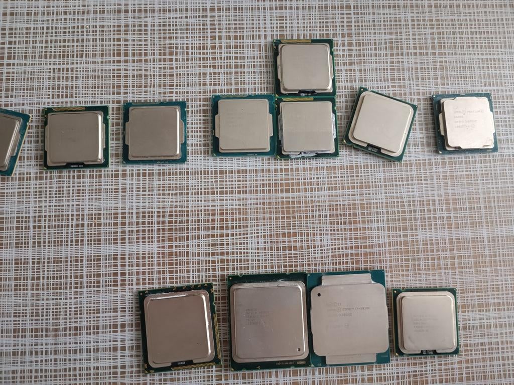 CPU-lots, Computers en Software, Processors, Ophalen of Verzenden