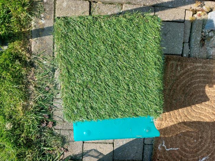 gazon synthétique 30x30cm, Jardin & Terrasse, Gazon & Gazon artificiel, Comme neuf, Gazon artificiel, Moins de 10 m², Enlèvement
