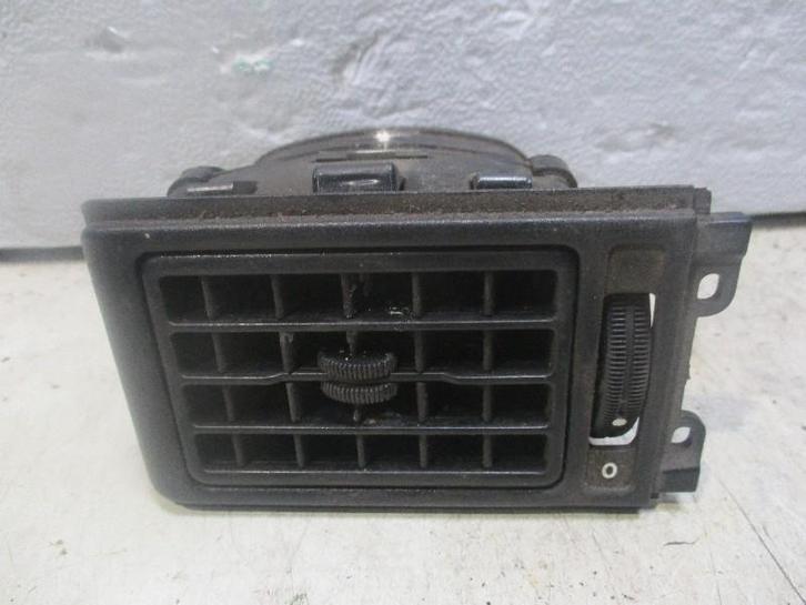 DASHBOARD LUCHTROOSTER LINKS Opel Kadett E (90191043), Auto-onderdelen, Dashboard en Schakelaars, Opel, Gebruikt