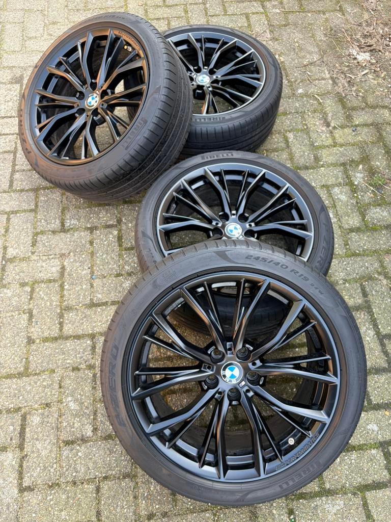 Bmw 5 serie G30 velgen origineel met zomerbanden, Auto-onderdelen, Ophalen, 19 inch, Zomerbanden, Banden en Velgen