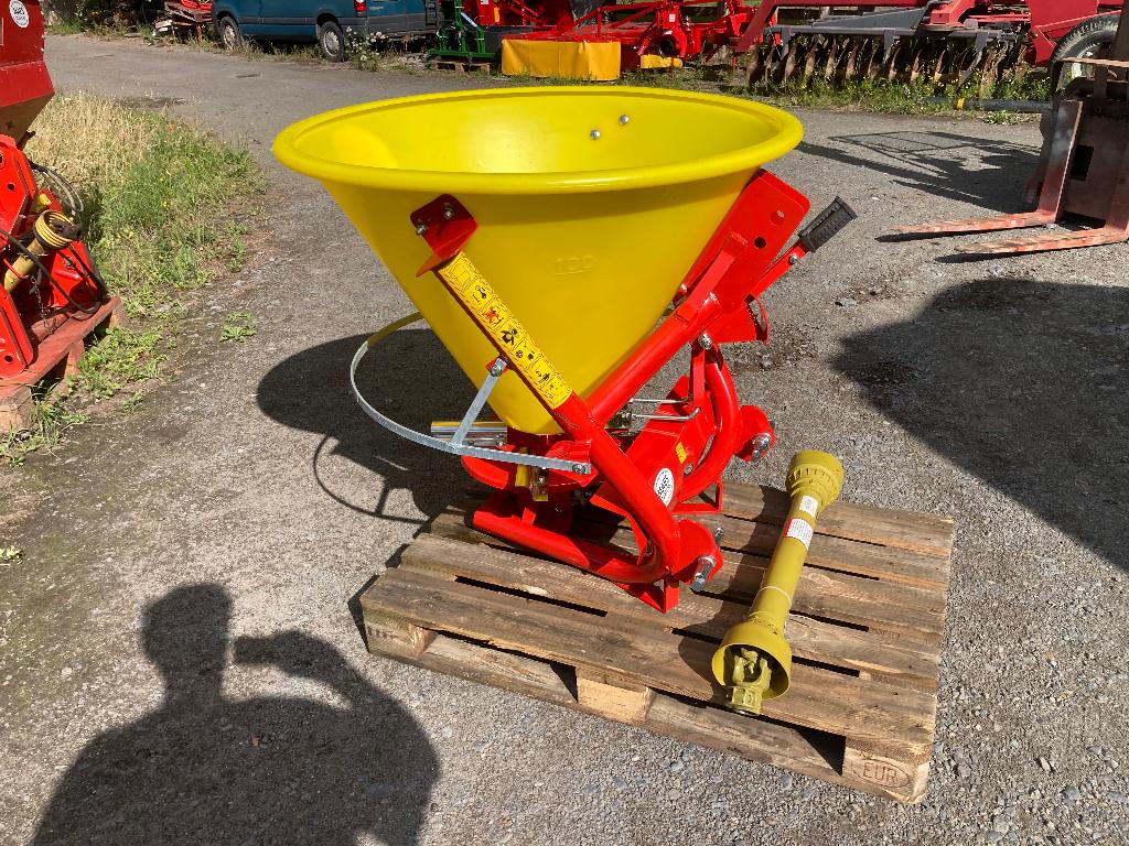 Épandeur d'engrais Kraffter JP 200 NOUVEAU, Enlèvement, Neuf