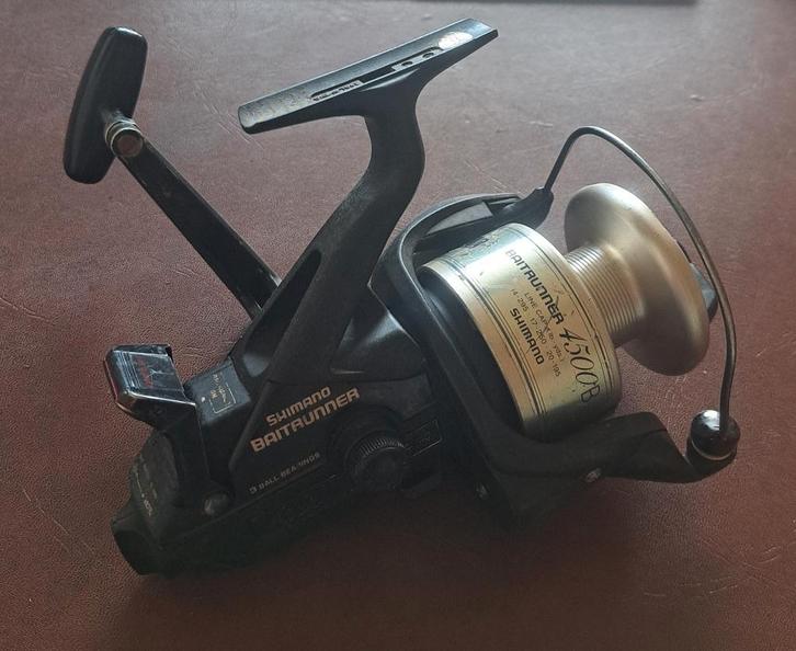 Shimano 4500 en 4500B USA, Watersport en Boten, Hengelsport | Karpervissen, Gebruikt, Molen, Ophalen of Verzenden