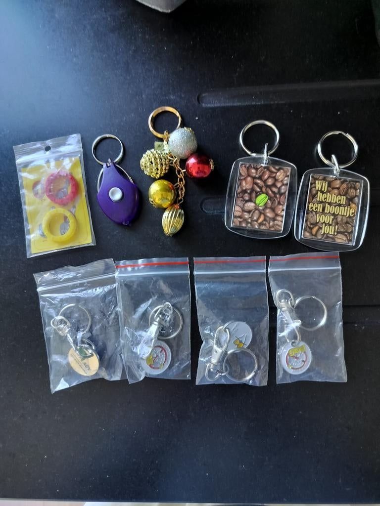 8 nouveaux porte-clés et 1 porte-clés, Enlèvement