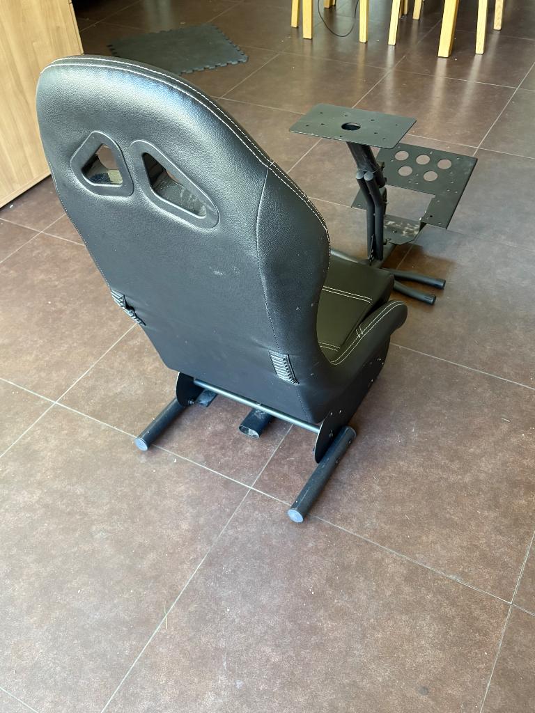 Simracing playseat, Games en Spelcomputers, Spelcomputers | Overige Accessoires, Zo goed als nieuw, Racestoel, Overige merken