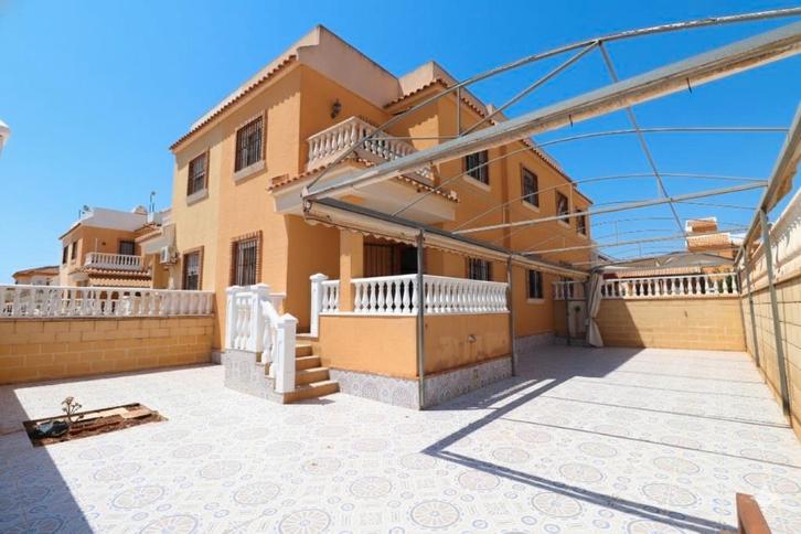 Maison 3 chambres à Vendre à Ciudad Quesada - Torrevieja, Immo, Étranger, Espagne, Maison d'habitation, Campagne