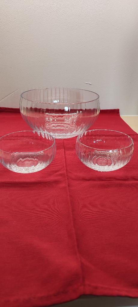 Saladeschaal „Cristal de Sèvres”, Antiek en Kunst, Antiek | Glaswerk en Kristal, Ophalen of Verzenden