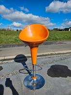 Tabouret de bar, 1 tabouret, Enlèvement, Utilisé, Avec repose-pieds