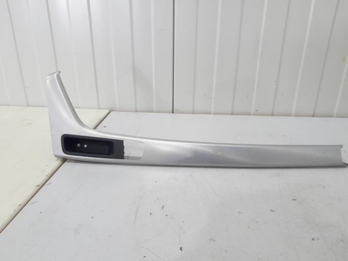 Bande décorative de tableau de bord d'un Audi A4, Autos : Pièces & Accessoires, Tableau de bord & Interrupteurs, Audi, Utilisé