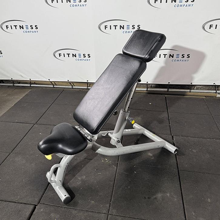 Technogym - Adjustable Bench, Sport en Fitness, Fitnessmaterialen, Gebruikt, Fitnessbank, Armen, Benen, Borst, Buik, Rug, Ophalen of Verzenden