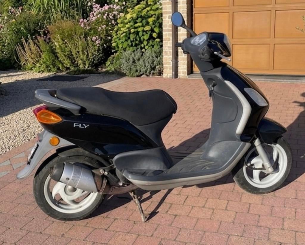 Bromfiets 50 cc klasse B, Vélos & Vélomoteurs, Vélomoteurs & Scooters bridés, Piaggio, Enlèvement, Utilisé, Essence