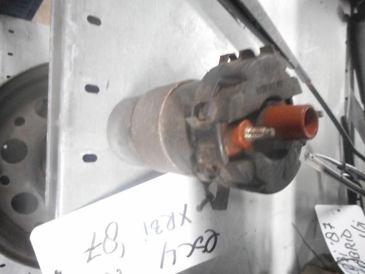 BOBINE D'ALLUMAGE Ford, Autos : Pièces & Accessoires, Moteurs & Accessoires, Ford, Utilisé