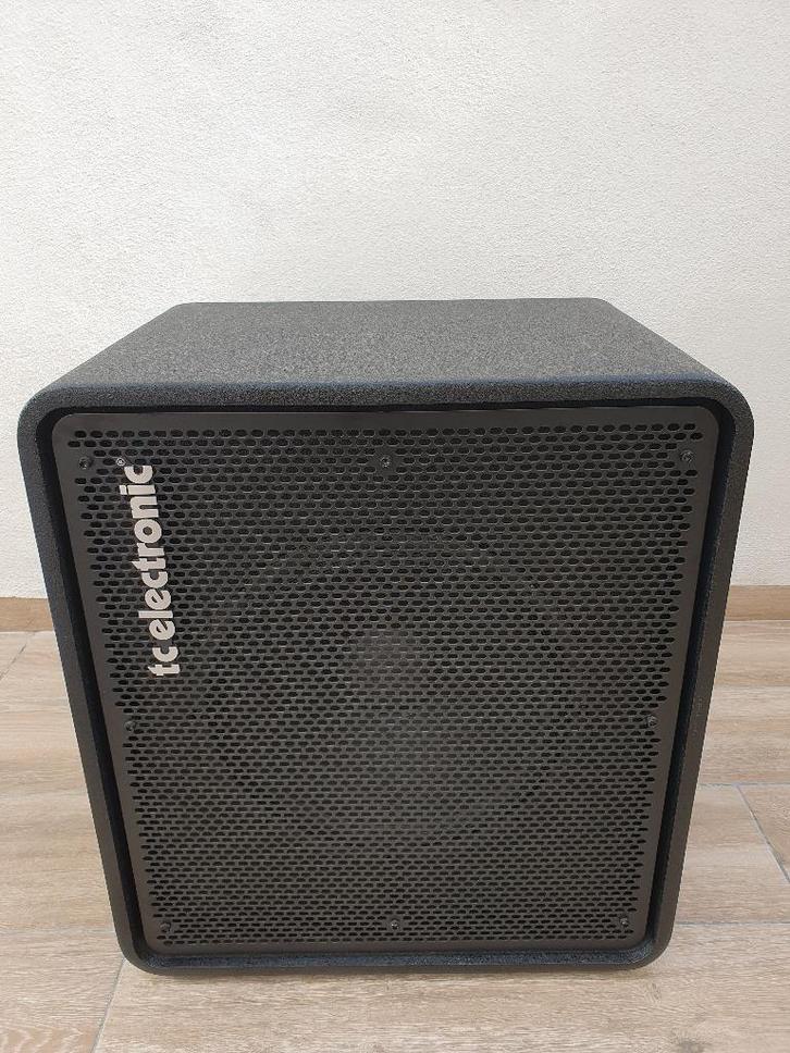 TC Electronic HP Bass RS115, Muziek en Instrumenten, Versterkers | Bas en Gitaar, Nieuw, Basgitaar, 100 watt of meer, Ophalen