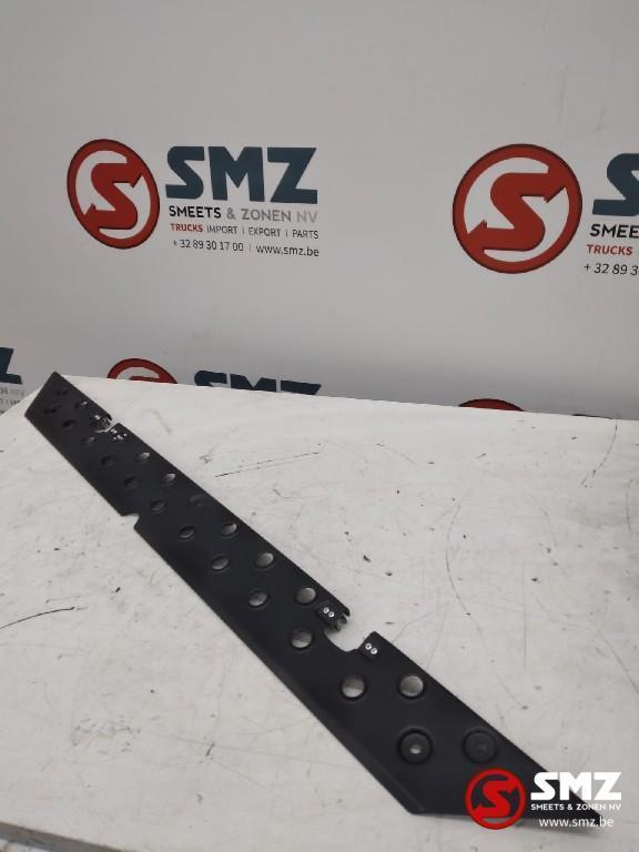 Marchepied / passerelle mercedes a9618800101, Autos : Pièces & Accessoires, Pièces camion, Mercedes-Benz, Autres pièces automobiles