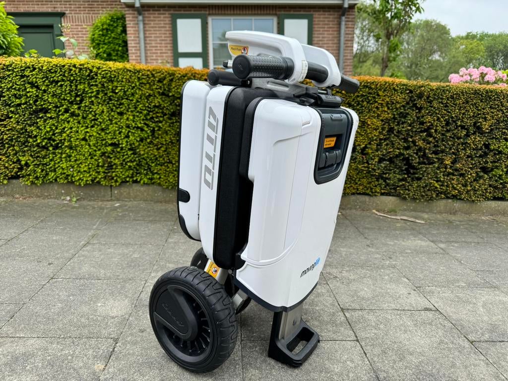 Scooter de voyage pliable MovingLif Atto Scootmobiel pliable, Divers, Chaises roulantes, Comme neuf, Fauteuil roulant électrique