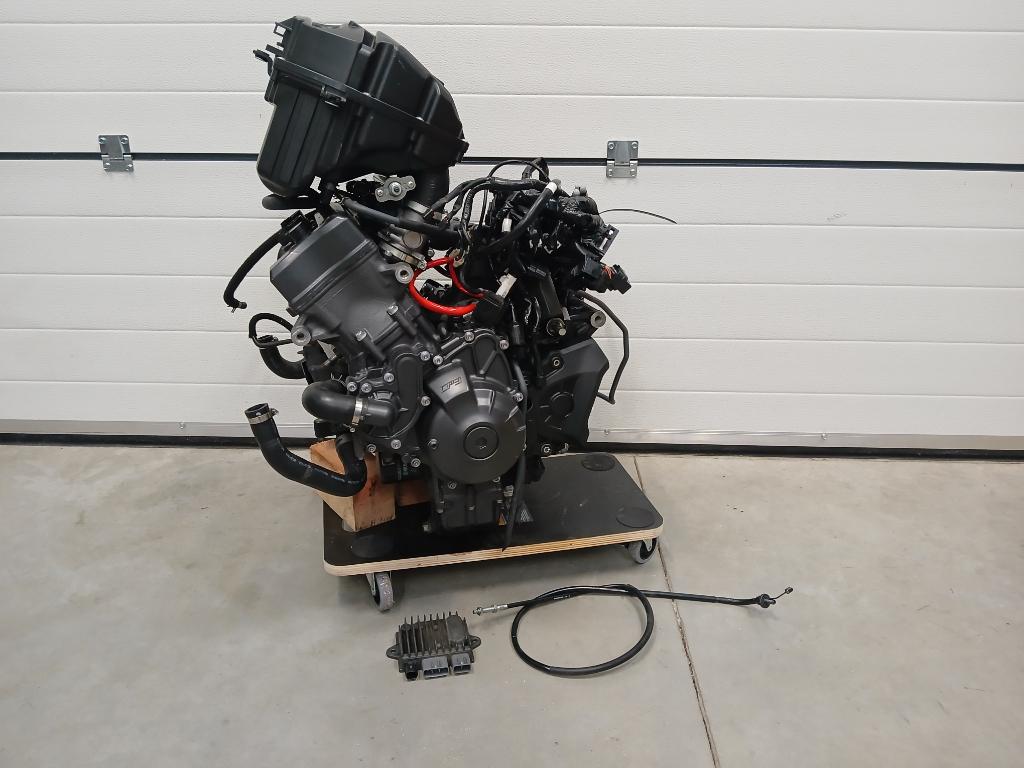 Yamaha MT09 motorblok bj 2024, Enlèvement, Utilisé