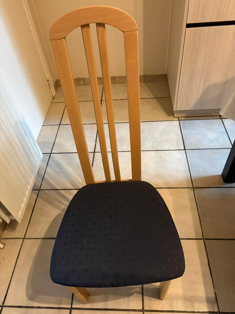 Houten stoel, Huis en Inrichting, Stoelen, Gebruikt, Vijf, Zes of meer stoelen, Ophalen