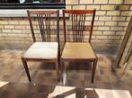 Twee retro / vintage stoelen, te renoveren., Ophalen