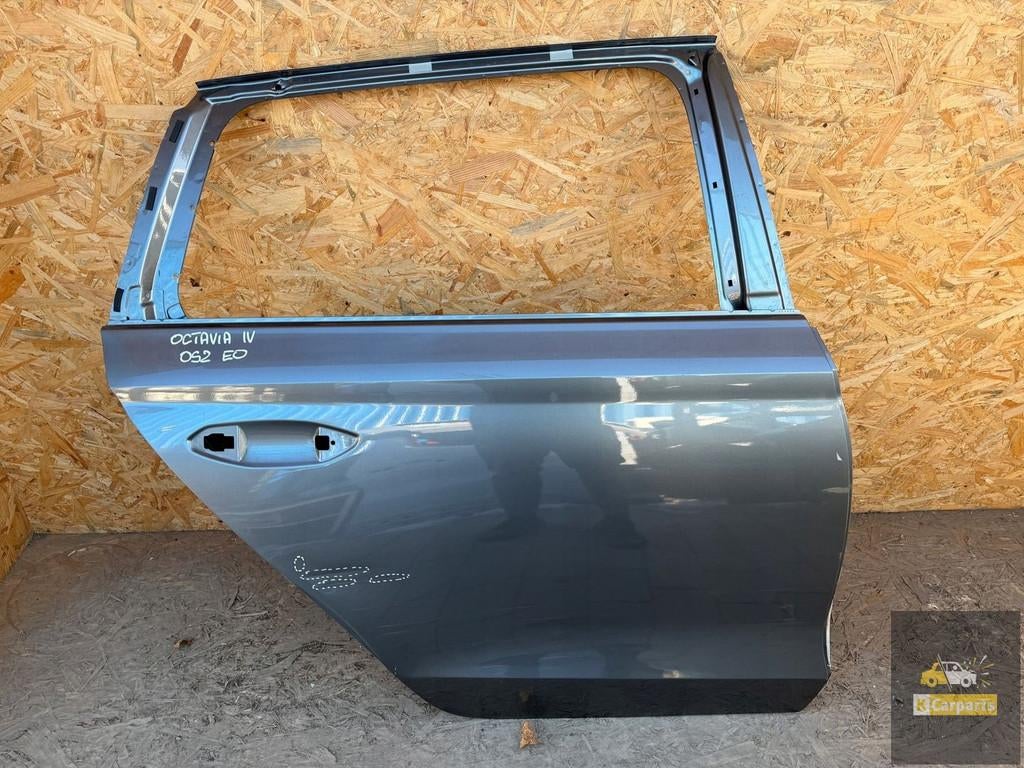 Skoda Octavia IV stationwagon achterdeur rechts, Auto-onderdelen, Carrosserie, Deur, Skoda, Gebruikt
