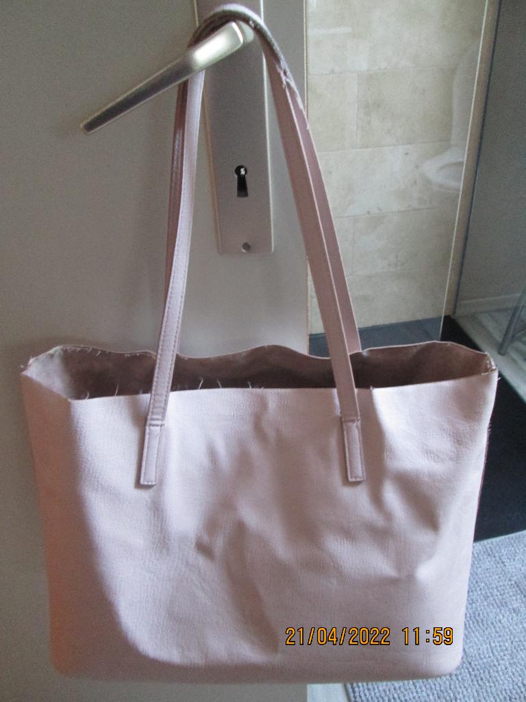 Sac femme d’épaule couleur vieux rose, Bijoux, Sacs & Beauté, Sacs | Sacs Femme, Enlèvement, Utilisé, Rose, Shopper