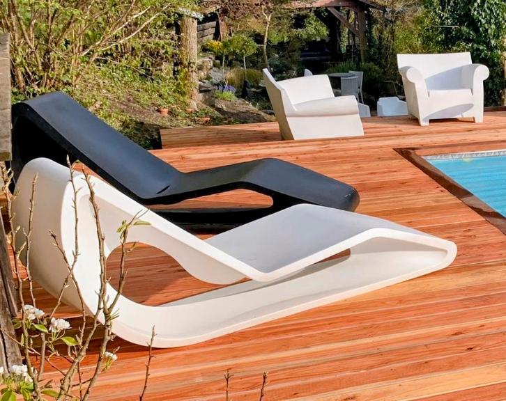 Wie is Paul? Design tuinmeubilair - 2 ligstoelen, Tuin en Terras, Tuinstoelen, Ophalen