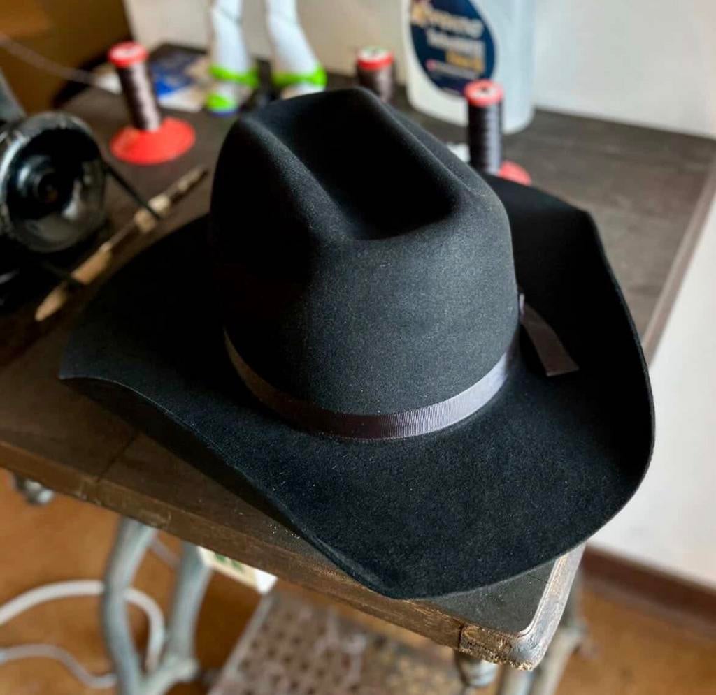 Beaver cowboy hoed 100% bever size 61, Enlèvement ou Envoi, Comme neuf, Chapeau