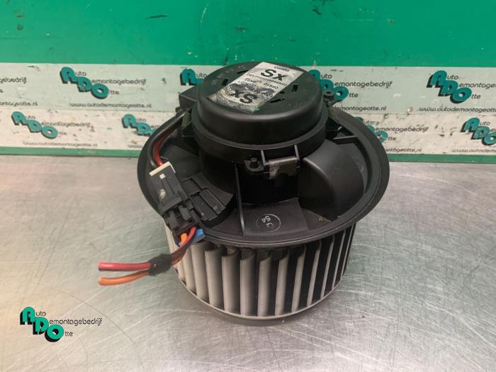 Moteur de ventilation chauffage d'un Alfa Romeo GT, Autos : Pièces & Accessoires, Autres pièces automobiles, Alfa Romeo, Utilisé