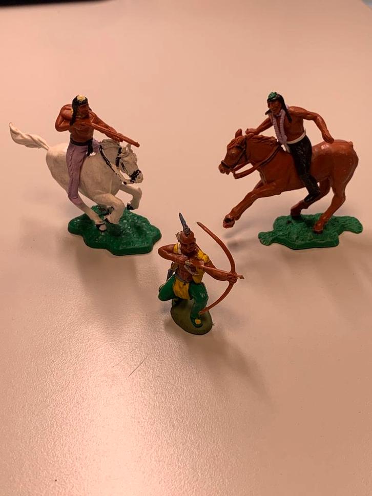 Lot 3 Indians Timpo Toys en Cwopper Vintage 1960, Verzamelen, Poppetjes en Figuurtjes, Gebruikt, Ophalen of Verzenden
