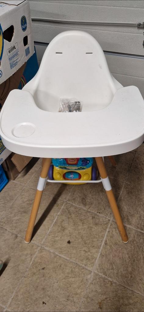 Eetstoel Childhome Evolu, Kinderen en Baby's, Kinderstoelen, Zo goed als nieuw, Ophalen of Verzenden