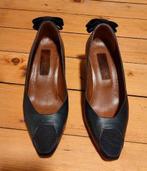 Elegante hakschoen donkerblauw mt37, Blauw, Ophalen of Verzenden, Utopie, Schoenen met hoge hakken