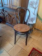 Thonet stoel. I, Antiek en Kunst, Ophalen