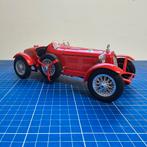 Alfa Romeo 2300 Monza - Burago 1/18, Enlèvement ou Envoi, Utilisé, Voiture, Burago