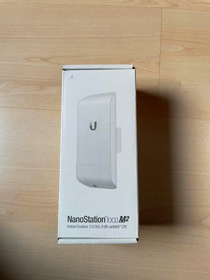 Ubiquiti LocoM2, Computers en Software, Accesspoints, Gebruikt, Ophalen of Verzenden