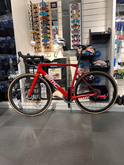 Bmc Teammachine slr01 56 Sram rival elektrisch, Fietsen en Brommers, Fietsen | Racefietsen, Zo goed als nieuw, Ophalen