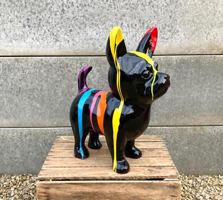 Chihuahua beeld H 52cm / Verschillende kleuren, Tuin en Terras, Tuinbeelden, Nieuw, Dierenbeeld, Overige materialen, Ophalen