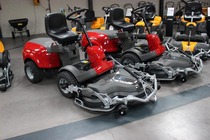 JCC lente aanbieding. Castelgarden 2 cilinder met maaidek, Tuin en Terras, Zitmaaiers, Nieuw, 90 tot 120 cm, Elektrische starter