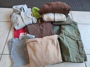 scoutskledij beschikbaar voor biedingen
