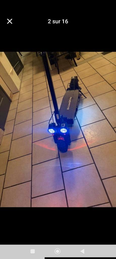 Trottinette électrique UrbanGlide E-Cross Pro – 82 km, Vélos & Vélomoteurs, Trottinettes, Utilisé, Step électrique (E-scooter)