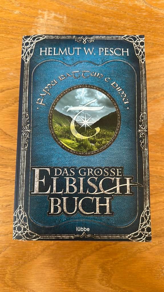 Neu! Das große Elbisch Buch - Helmut W. Pesch, Boeken, Fantasy, Zo goed als nieuw, Ophalen of Verzenden