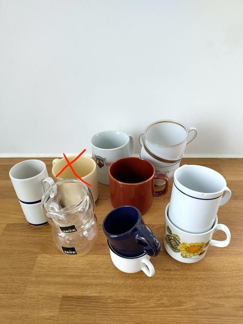 Tasses, mugs divers, Maison & Meubles, Cuisine | Vaisselle, Utilisé, Tasse(s) et/ou soucoupe(s), Céramique, Enlèvement ou Envoi