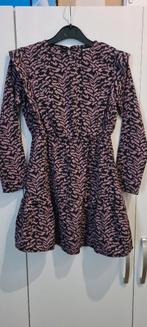 jurk awesome 134, Kinderen en Baby's, Kinderkleding | Maat 134, Gebruikt, Meisje, Awesome, Ophalen of Verzenden