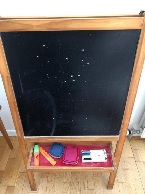 Krijtbord en wit bord plooibaar speelgoed Incl materiaal, Diversen, Schoolborden, Gebruikt, Krijtbord, Mobiel, Ophalen
