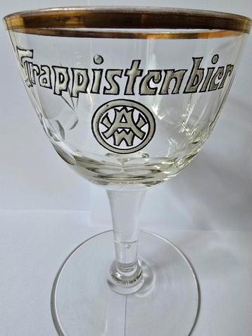 Oud emaille bierglas Trappistenbier AW. abdij WESTMALLE  beschikbaar voor biedingen